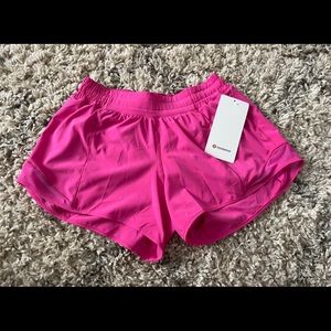 SONIC PINK!! hotty hot lululemon shorts